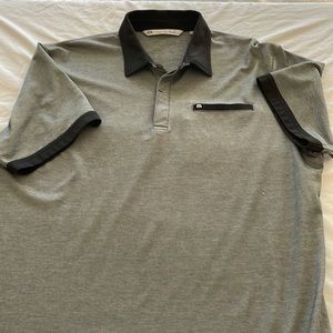 Men’s Travis Mathew golf shirt black/charcoal size L